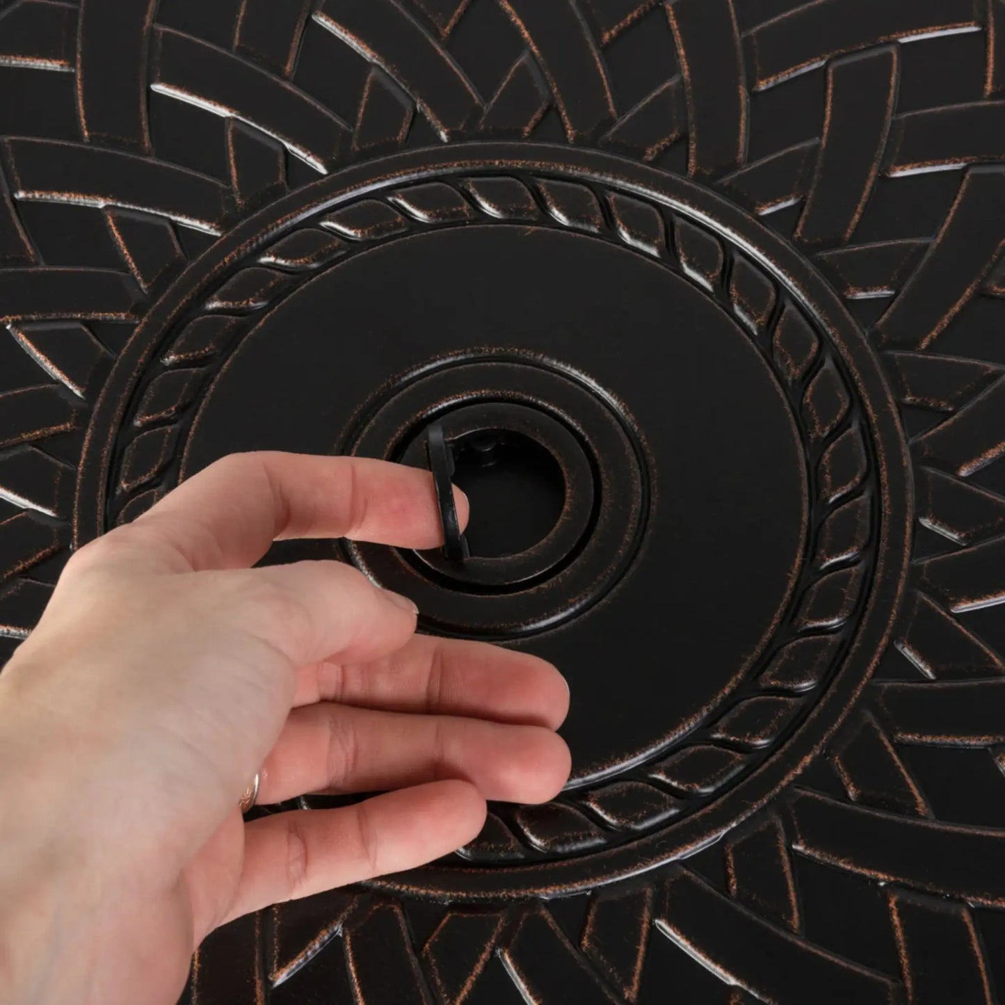 Fire Sense Wagner Round Aluminum Propane Fire Pit - Detail View